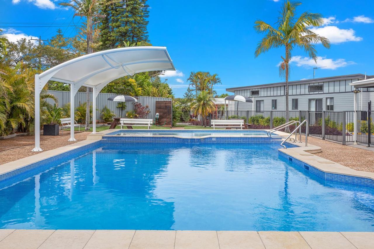 Lifestyle Villages Redhead Bagian luar foto